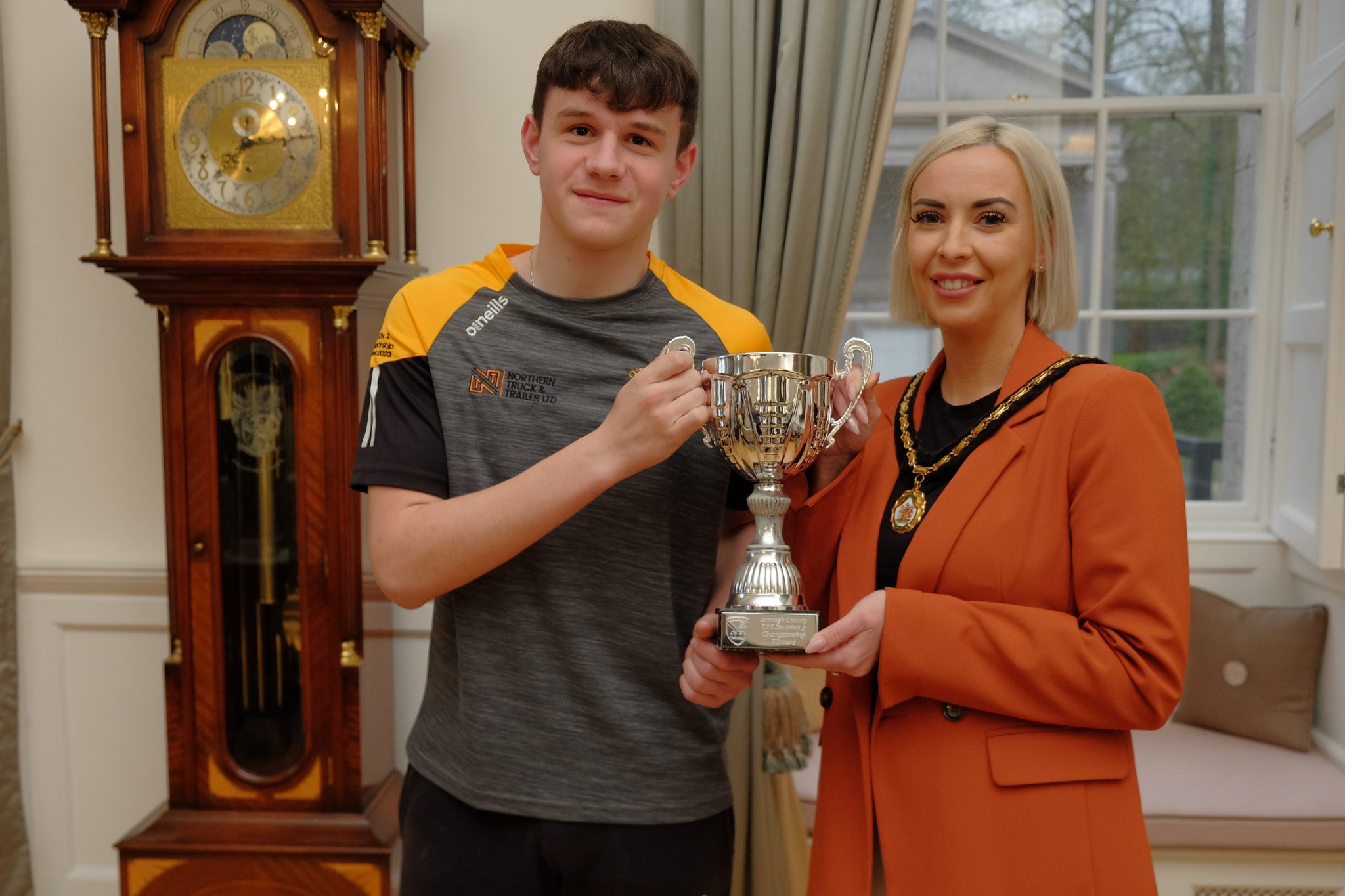 Local Blackwatertown club praised at Civic Reception - Armagh City ...