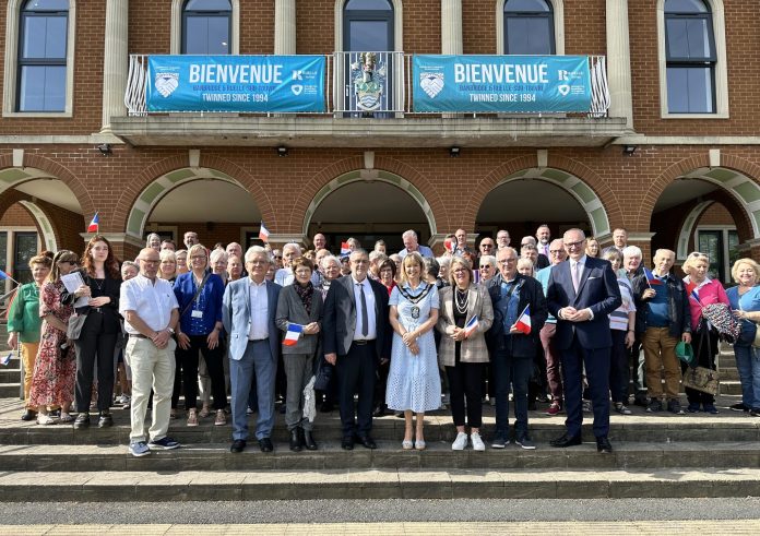 The Lord Mayor, Alderman Margaret Tinsley welcomes a delegation of distinguished guests from Ruelle-sur-Touvre in France to Banbridge Civic Centre as part of the celebrations to mark the 30th anniversary of the twinning of both towns.